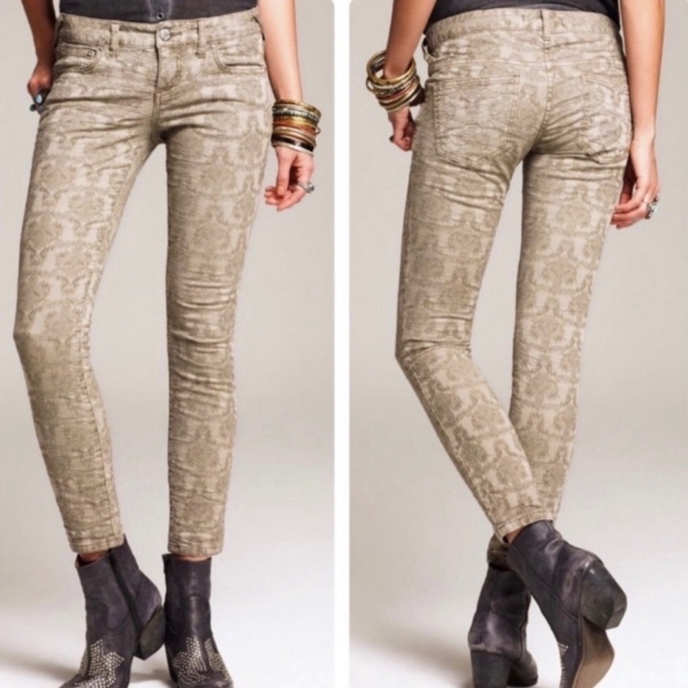 Free People Jacquard Textured Ankle Mid Rise Jeans - Picture 2 of 6